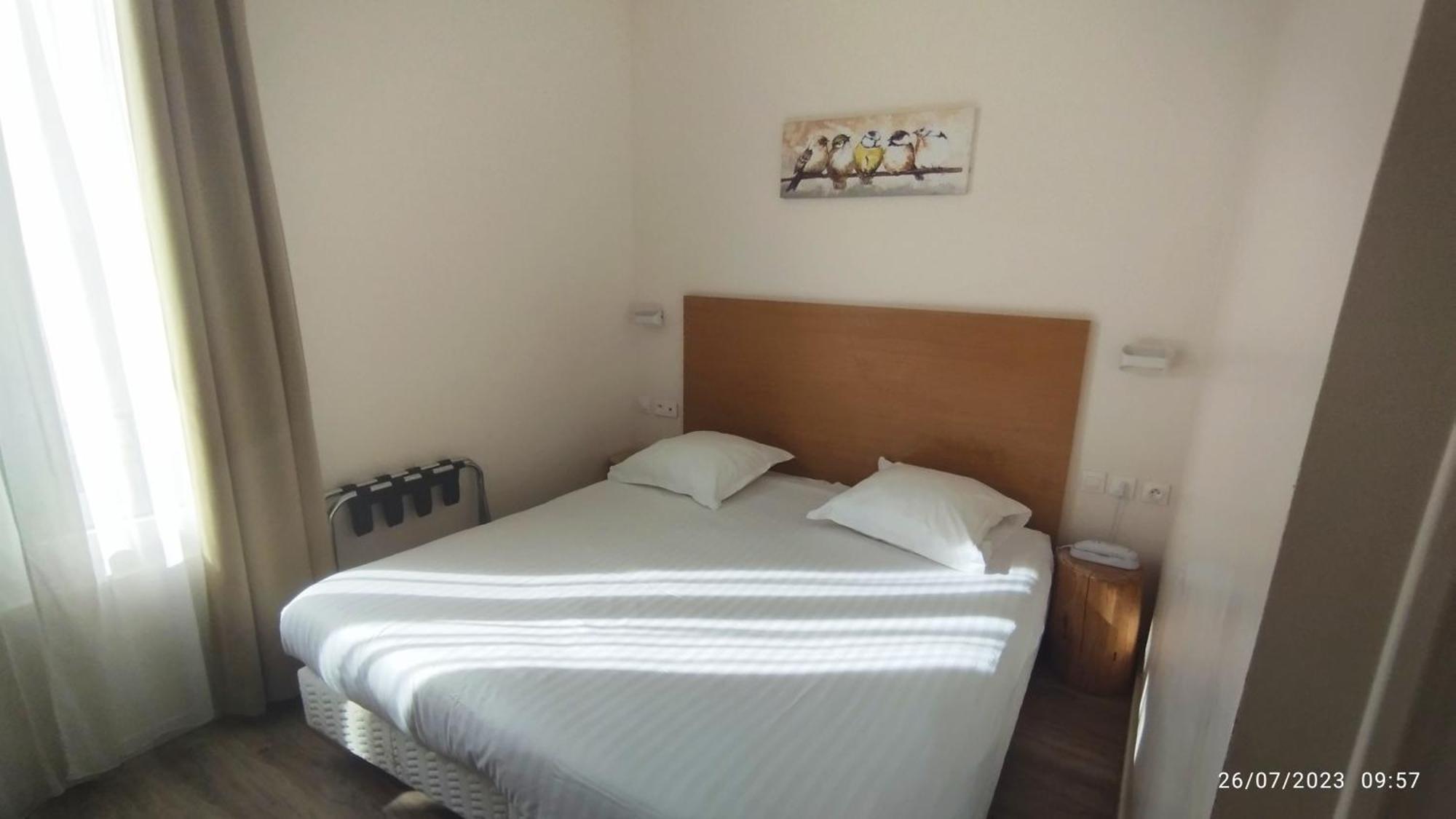 Hotel Des Arts Rueil-Malmaison Dış mekan fotoğraf