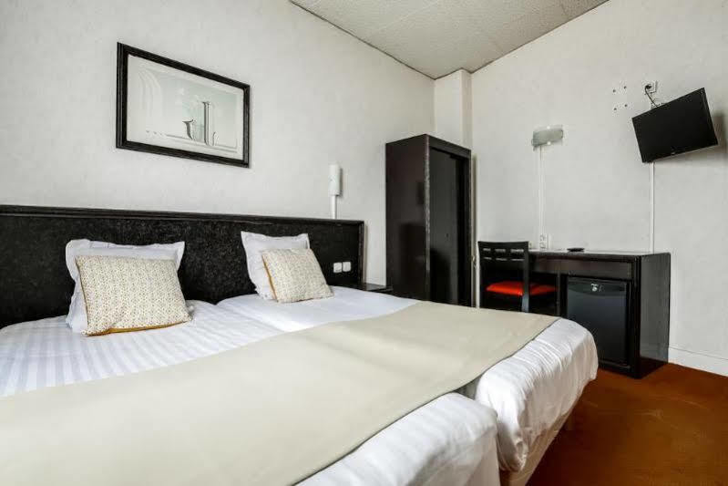 Hotel Des Arts Rueil-Malmaison Dış mekan fotoğraf